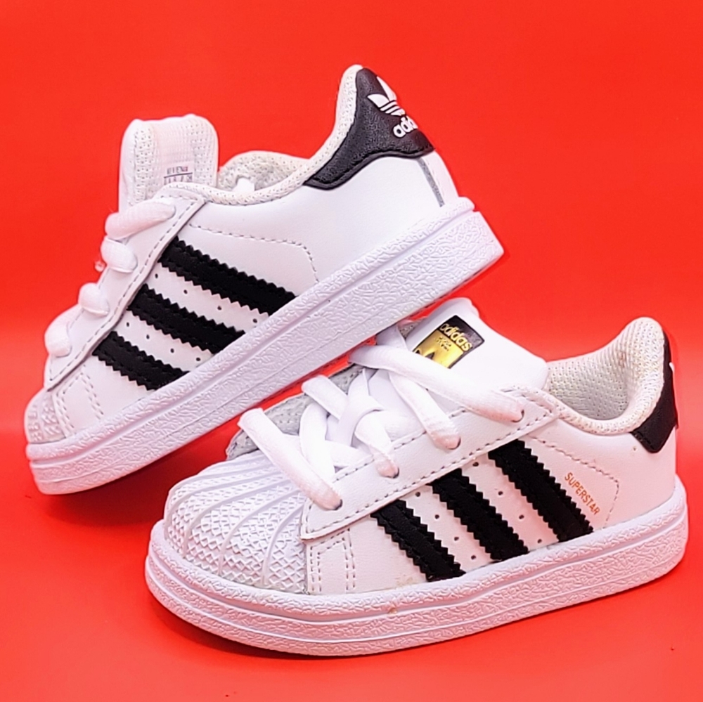 Used Toddler's Size 4K Adidas Superstar  I White/Black